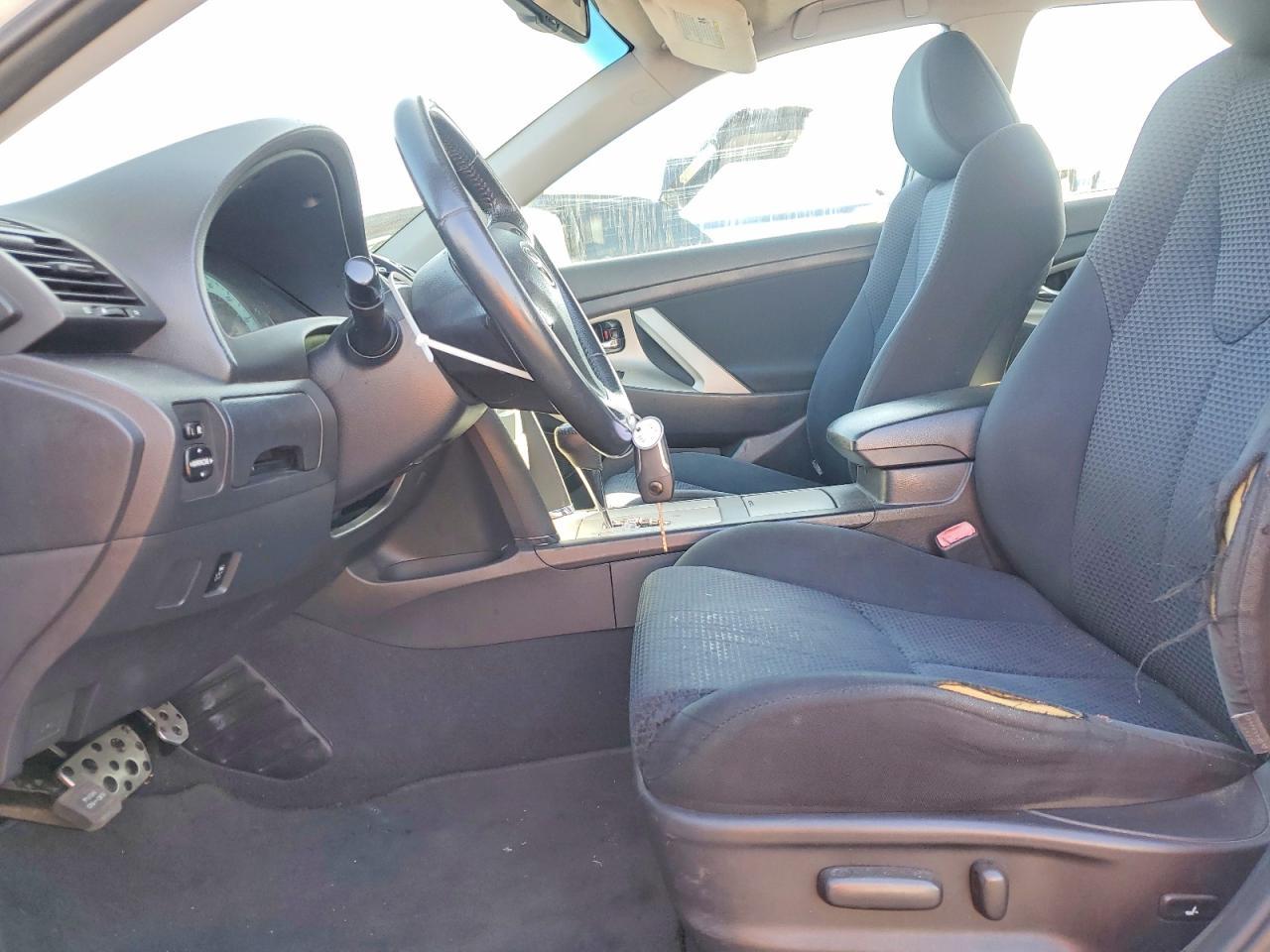 2011 TOYOTA CAMRY