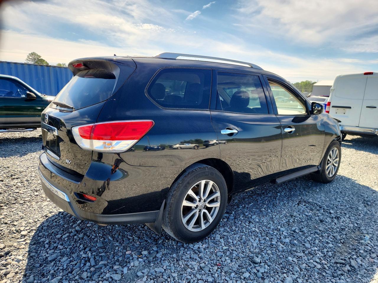 2015 NISSAN PATHFINDER