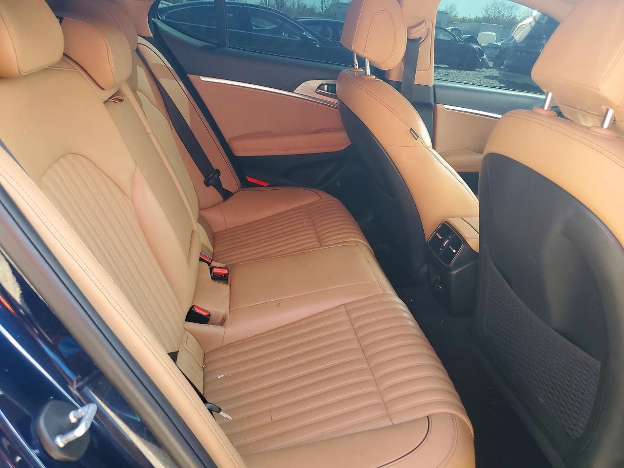 2022 GENESIS G70