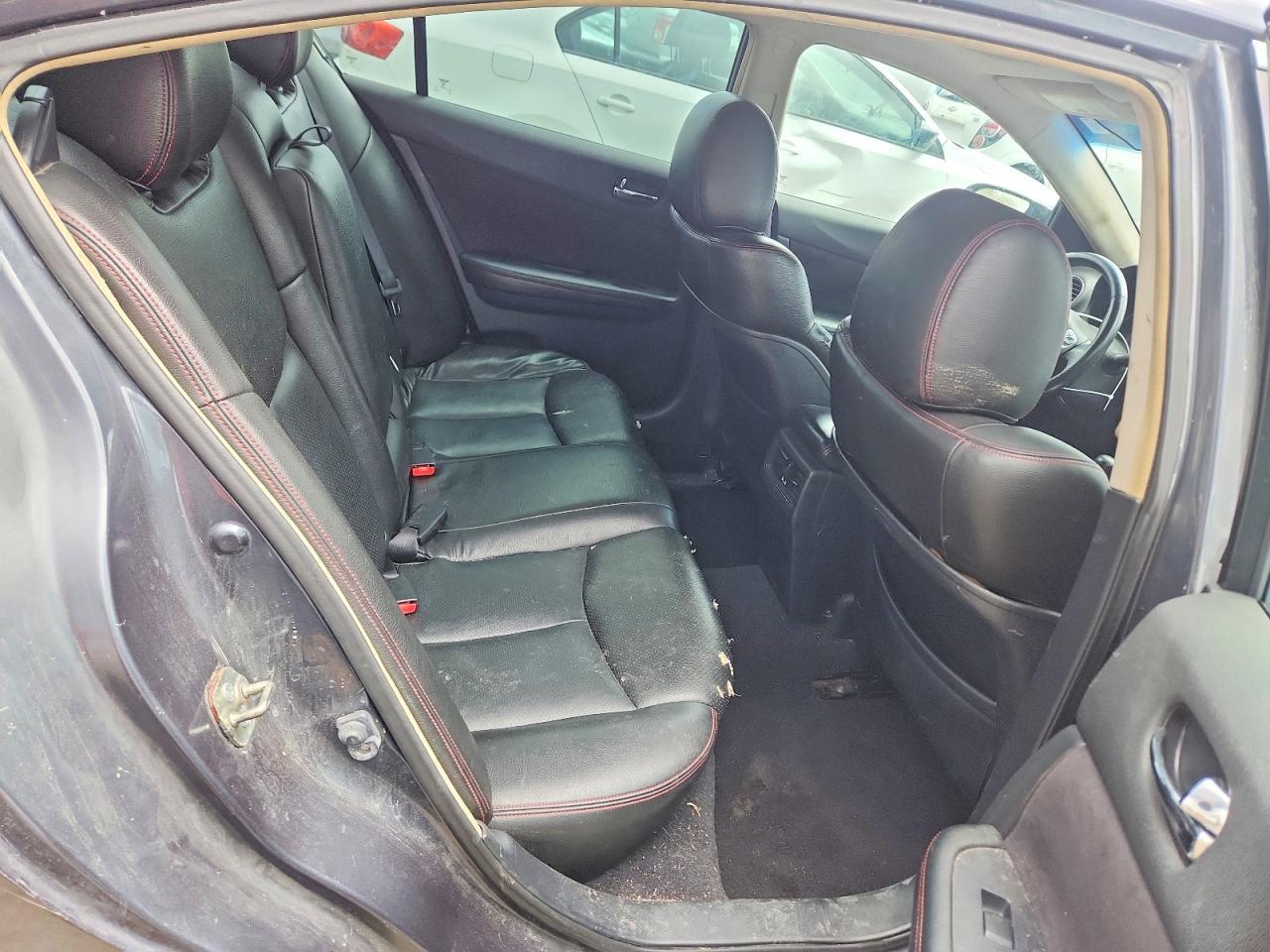 2013 NISSAN Maxima