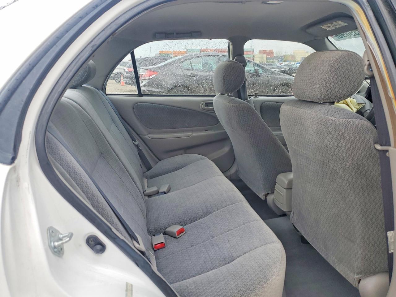 2001 TOYOTA COROLLA