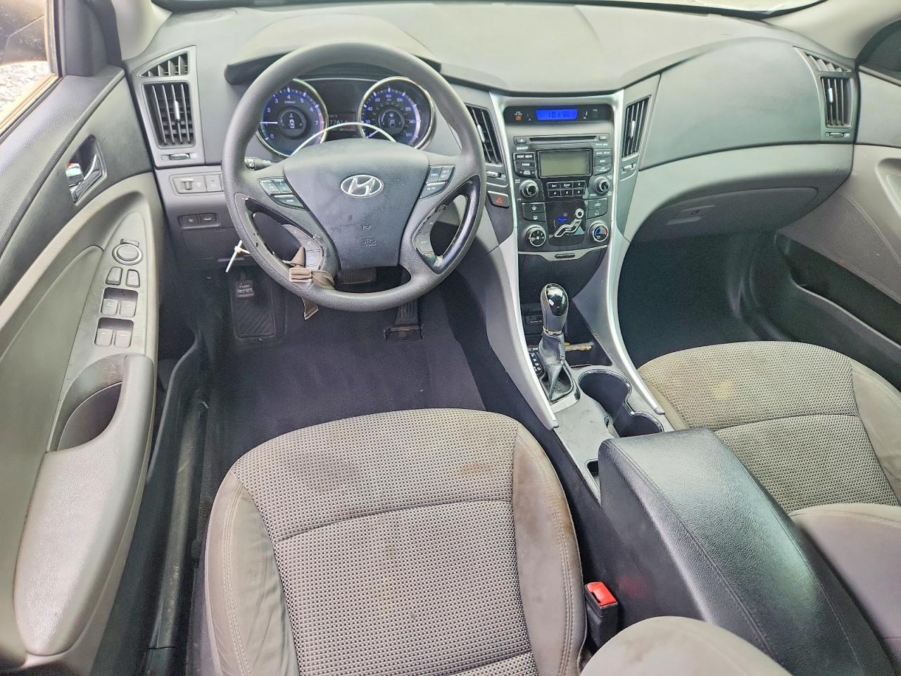 2012 HYUNDAI SONATA