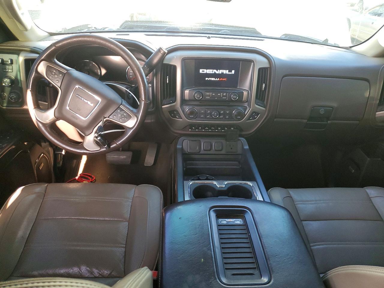 2016 GMC Sierra