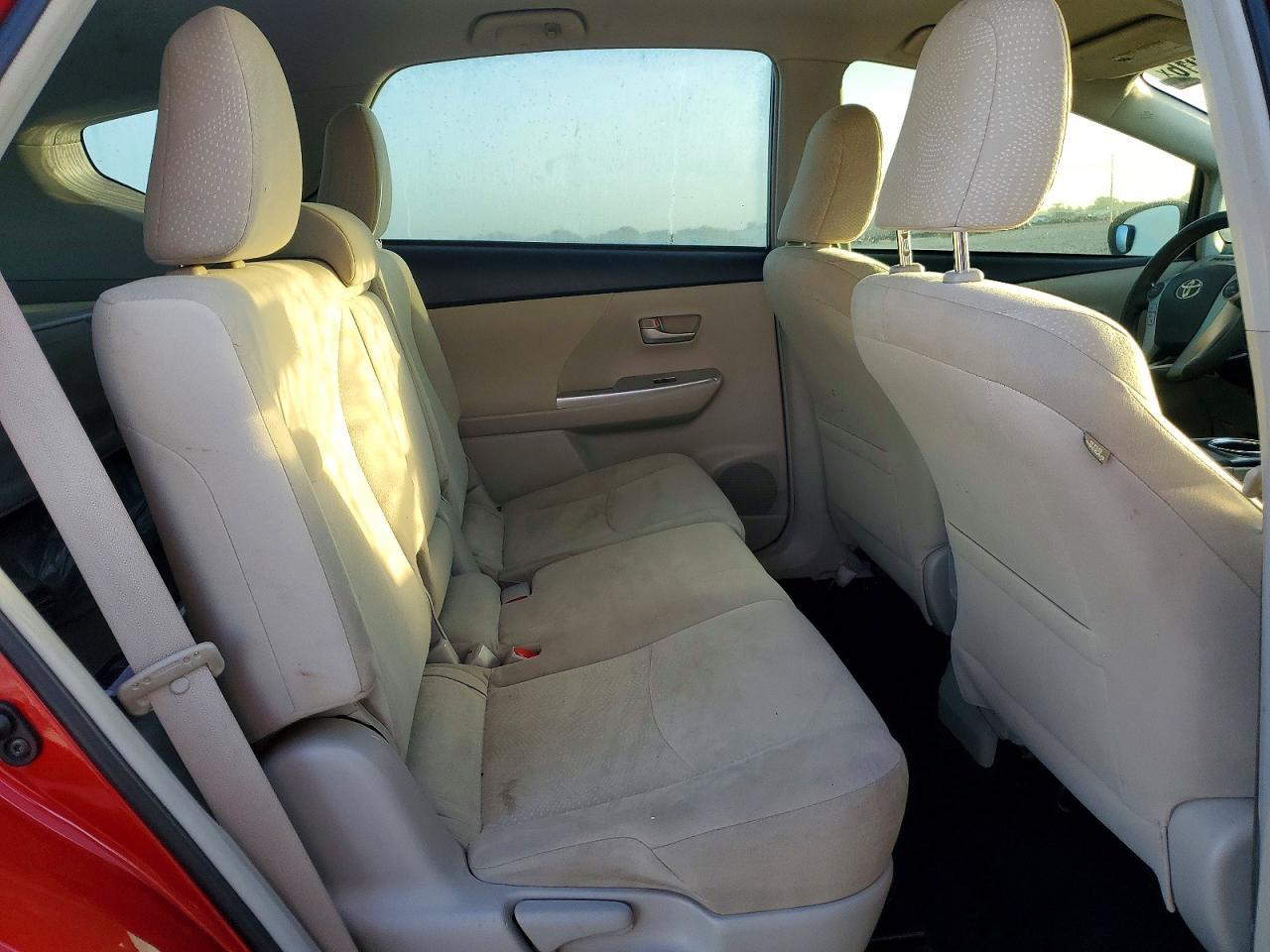 2012 TOYOTA PRIUS V