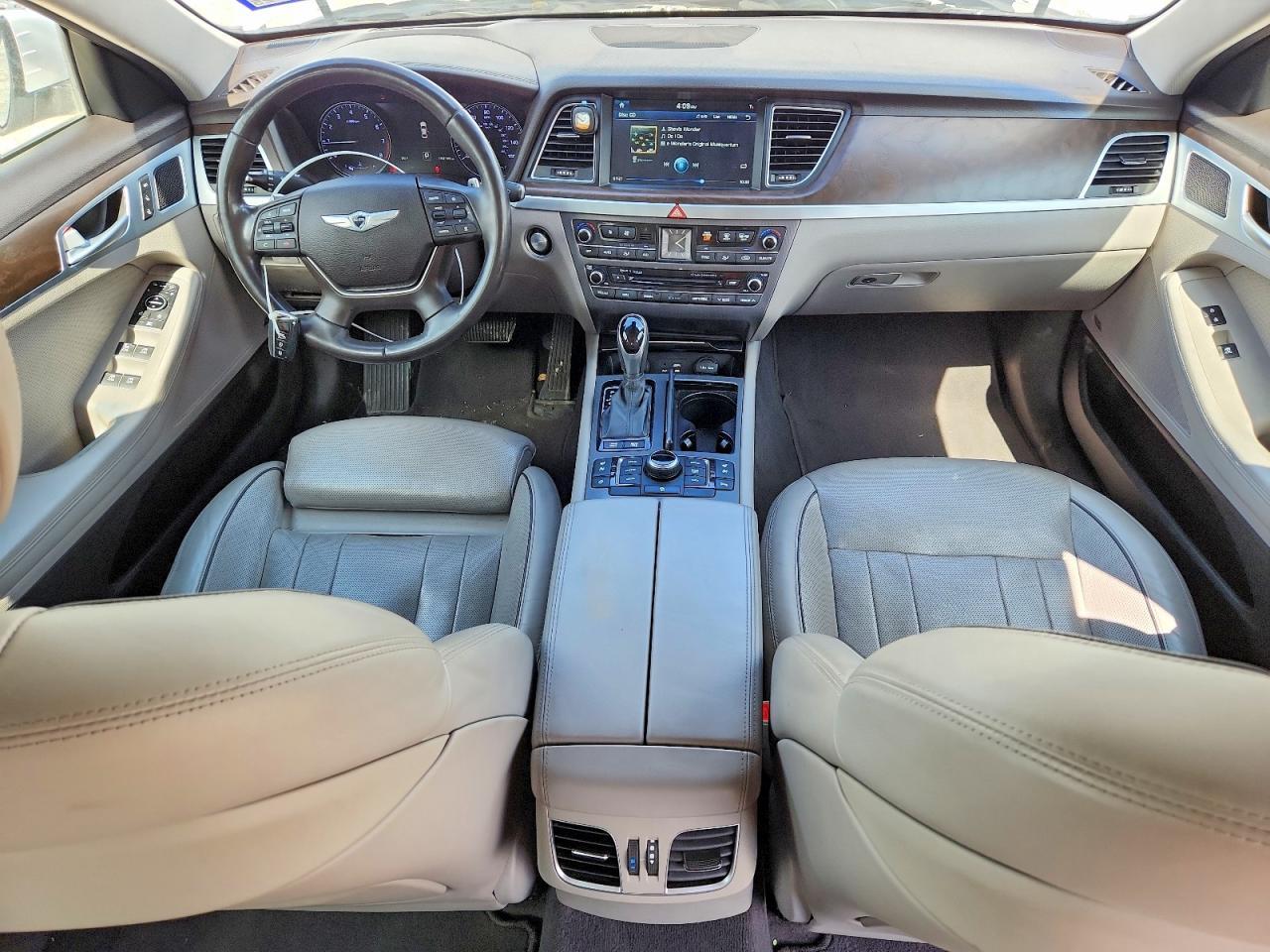 2015 HYUNDAI GENESIS