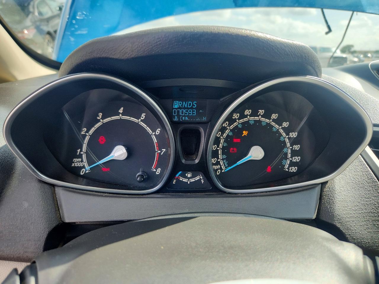 2016 FORD Fiesta