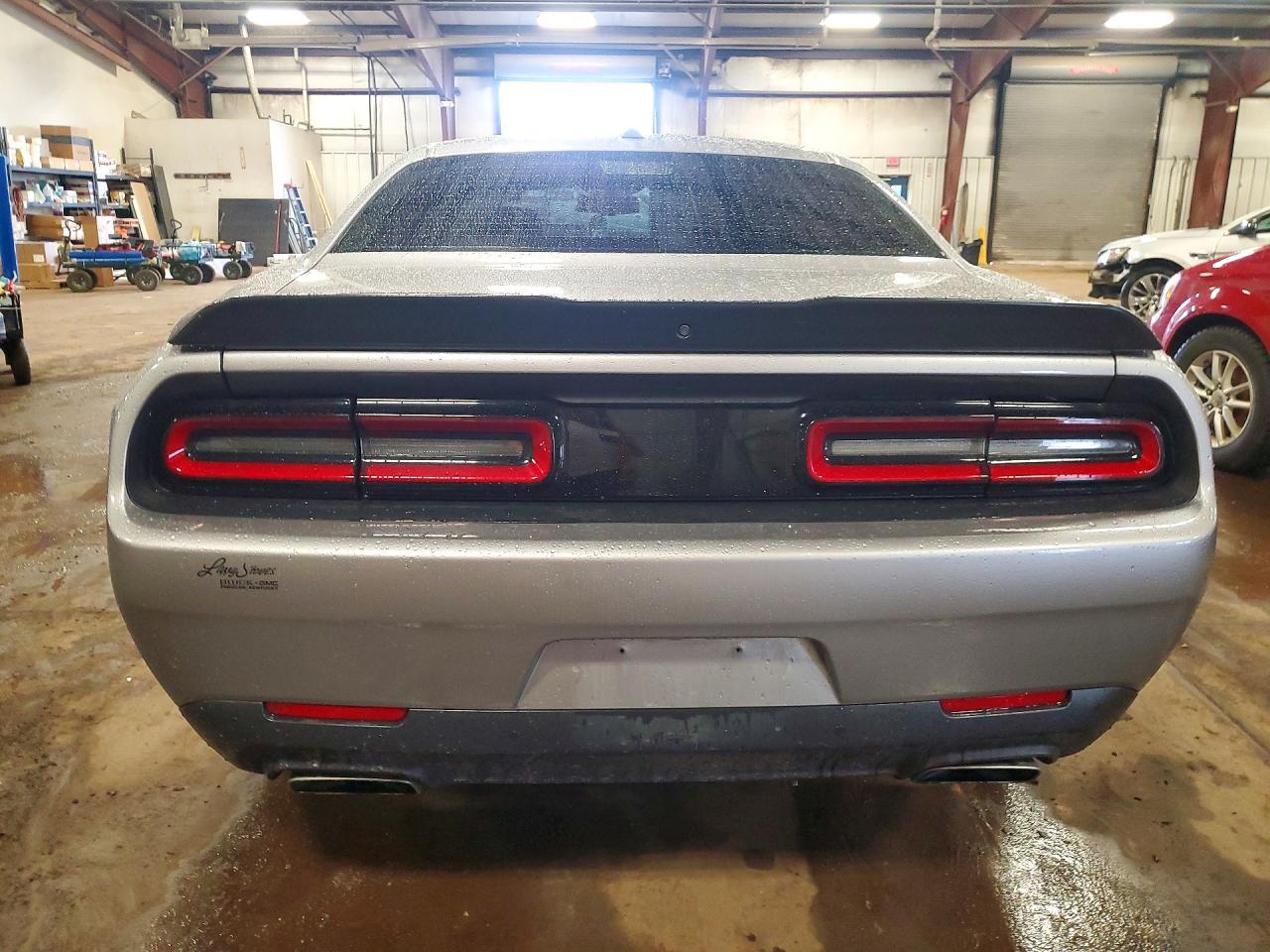 2016 DODGE Challenger