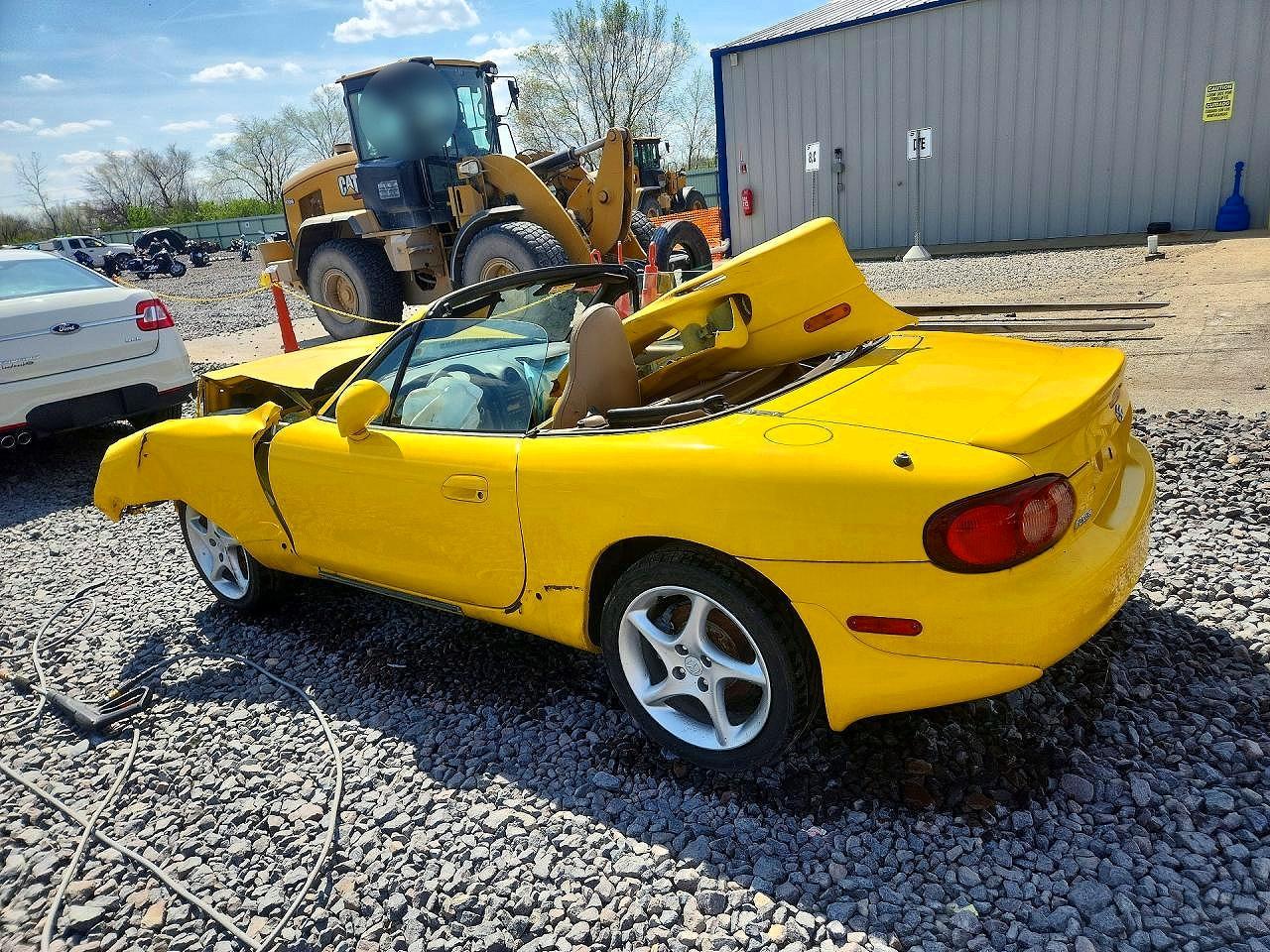 2002 MAZDA MX-5 Miata