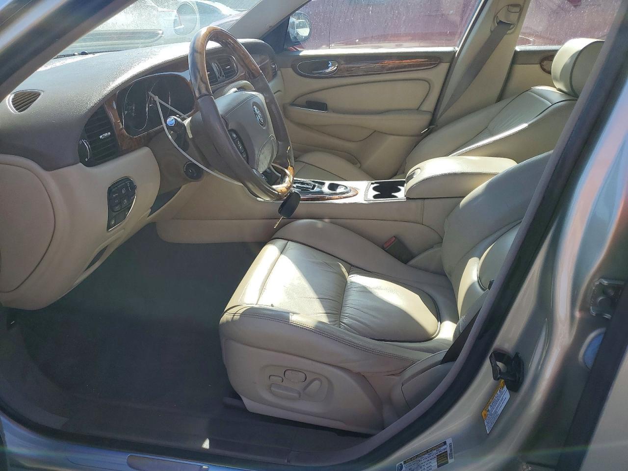 2007 JAGUAR Vandenplas