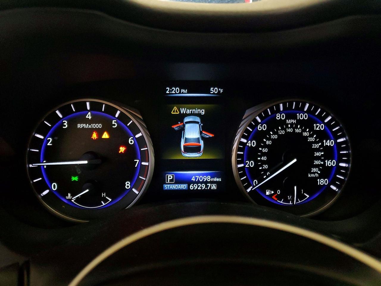 2016 INFINITI Q50