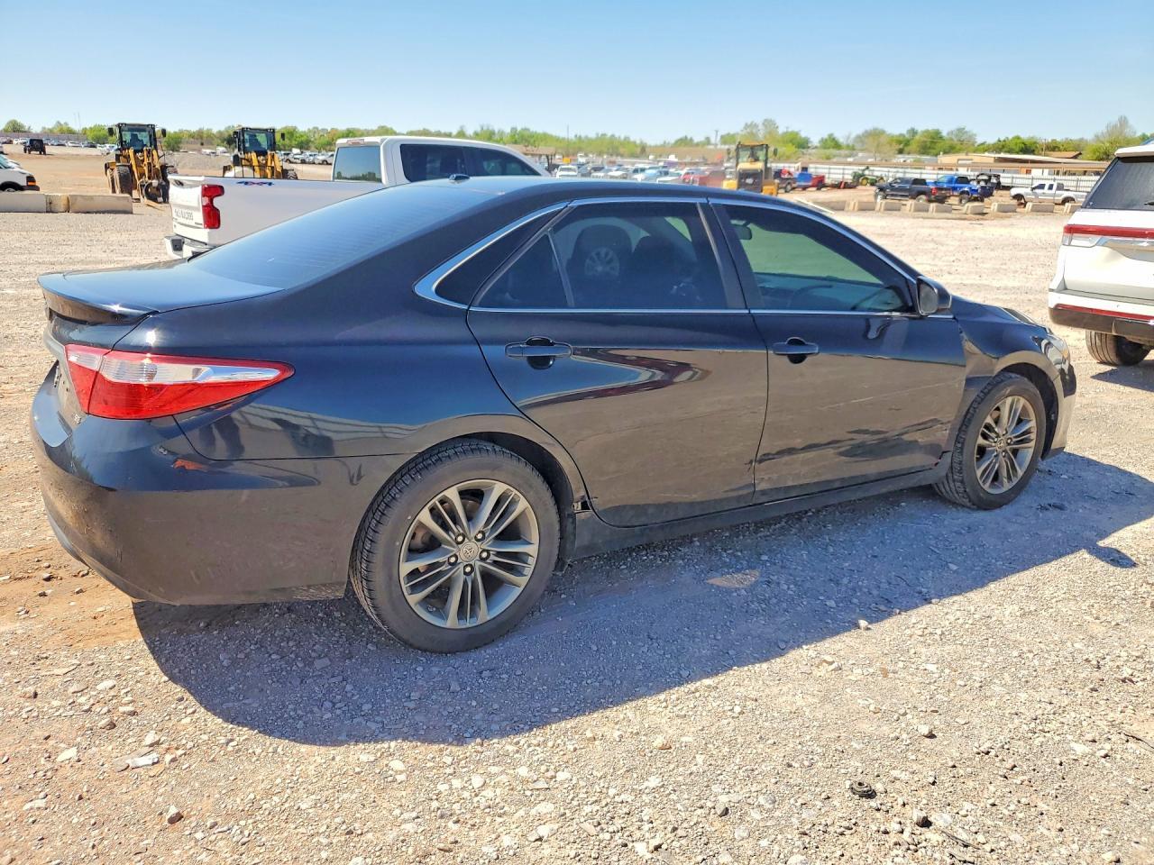 2015 TOYOTA CAMRY