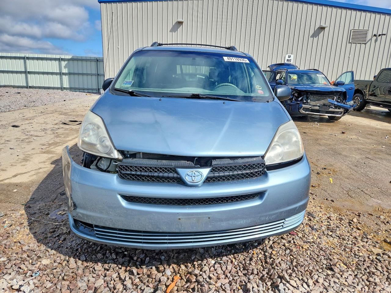 2005 TOYOTA SIENNA