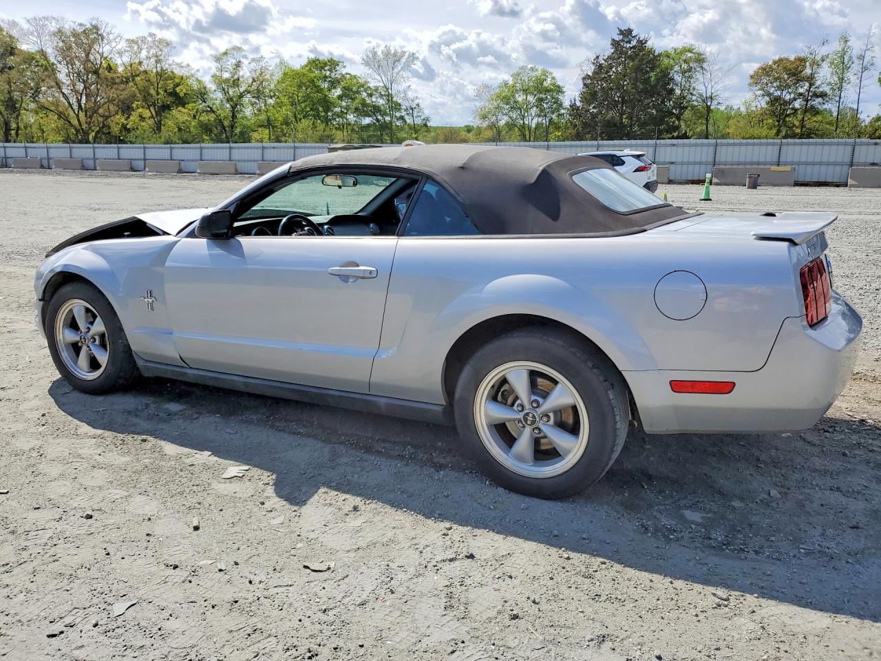 2007 FORD MUSTANG
