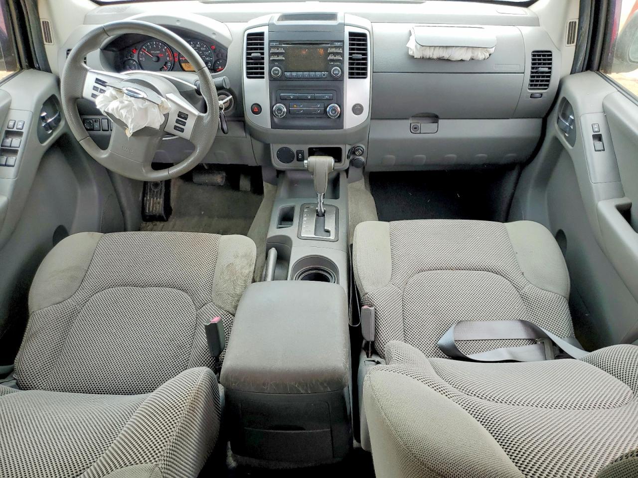 2013 NISSAN Frontier