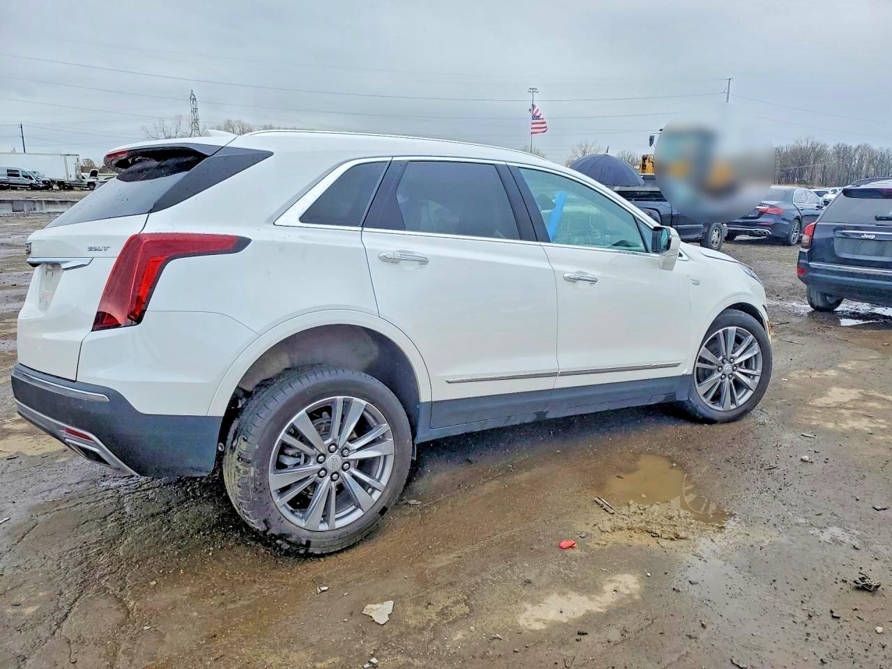 2024 CADILLAC XT5