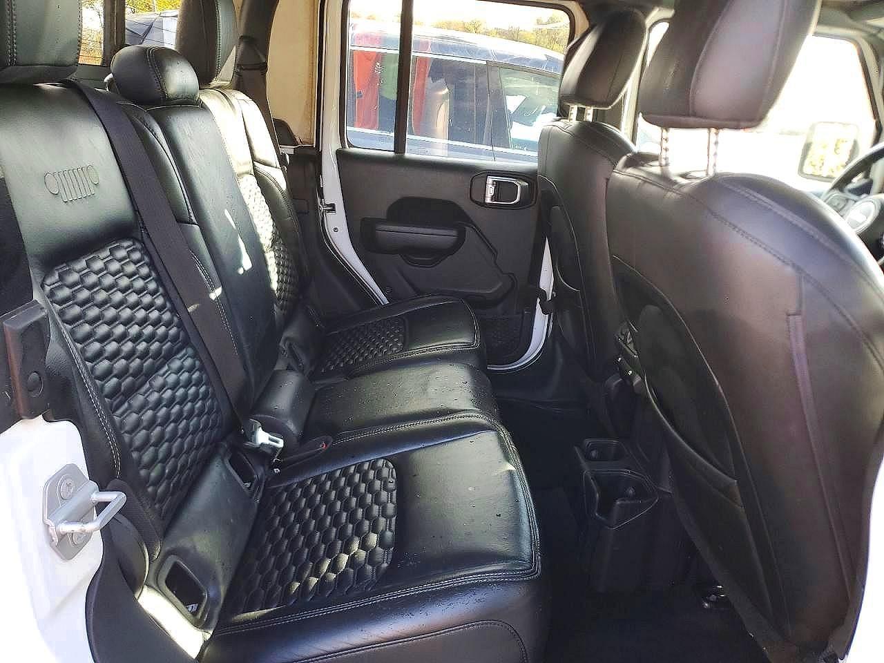2022 JEEP Gladiator