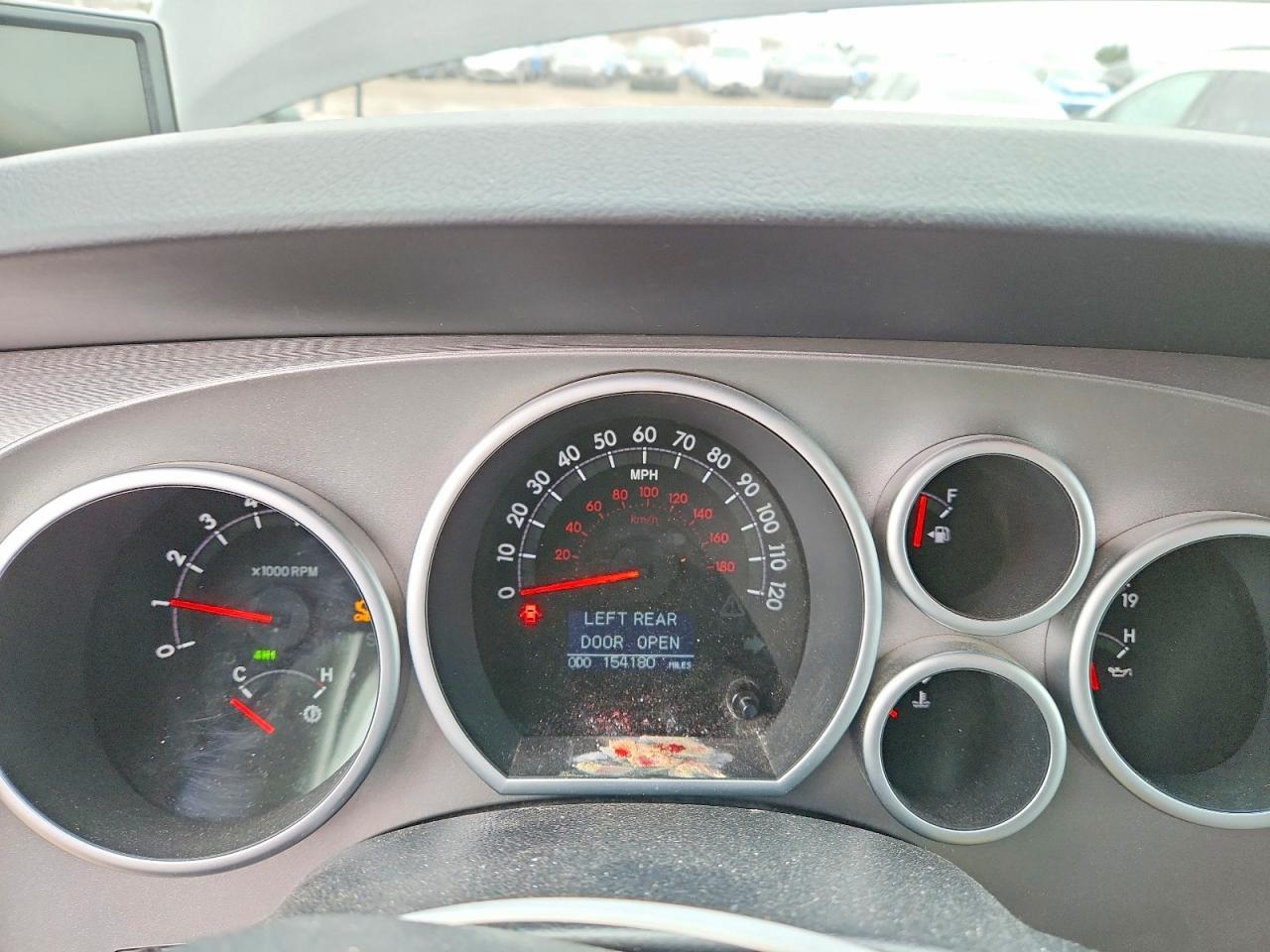 2014 TOYOTA Sequoia