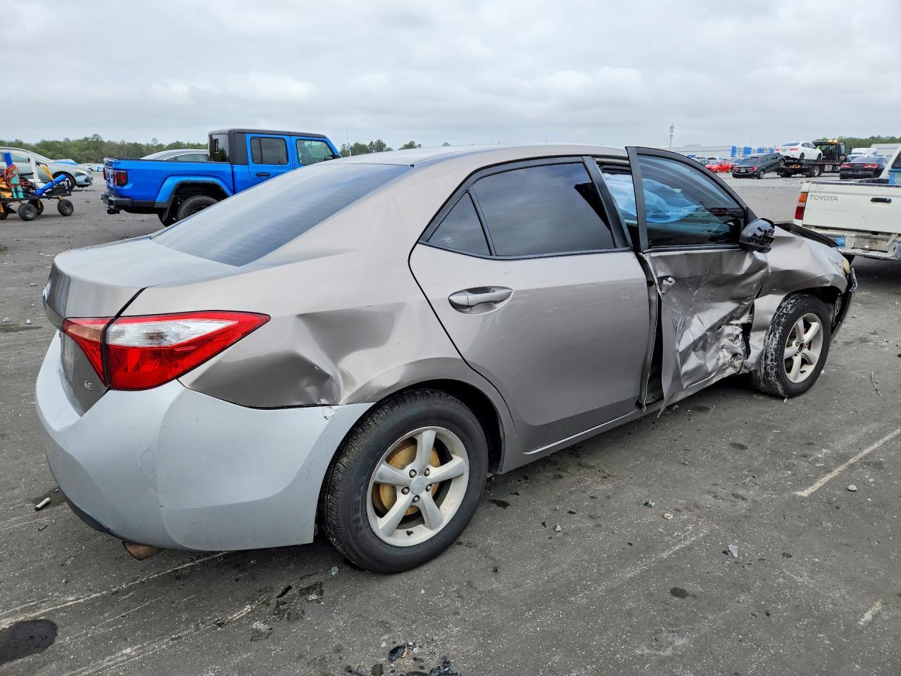 2014 TOYOTA COROLLA