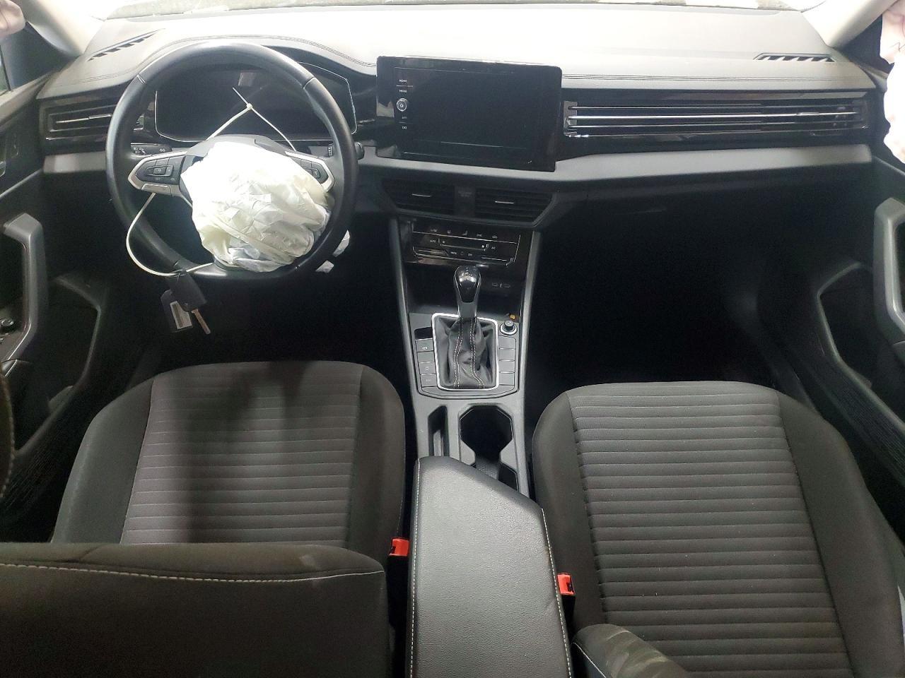 2025 VOLKSWAGEN JETTA