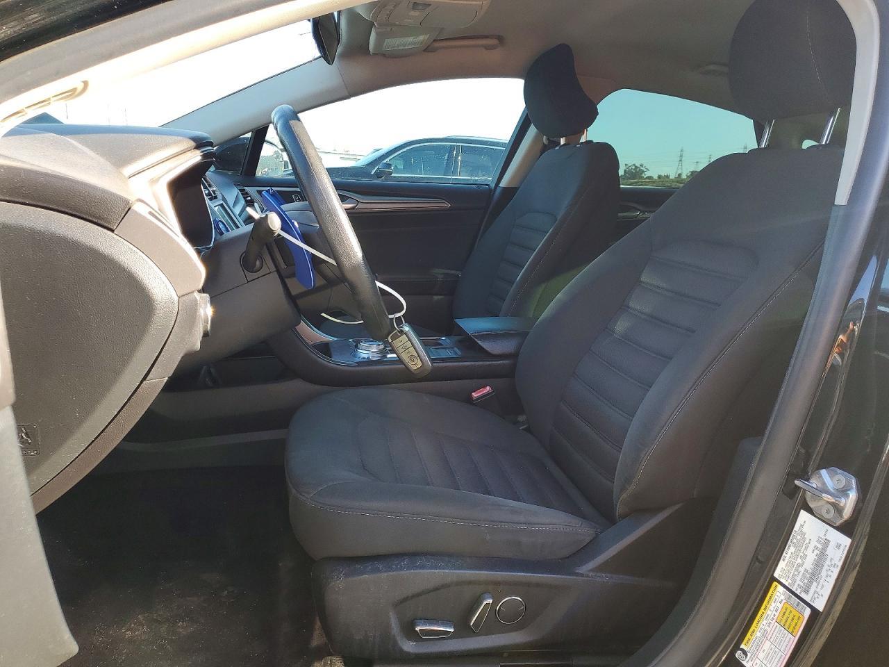 2017 FORD FUSION