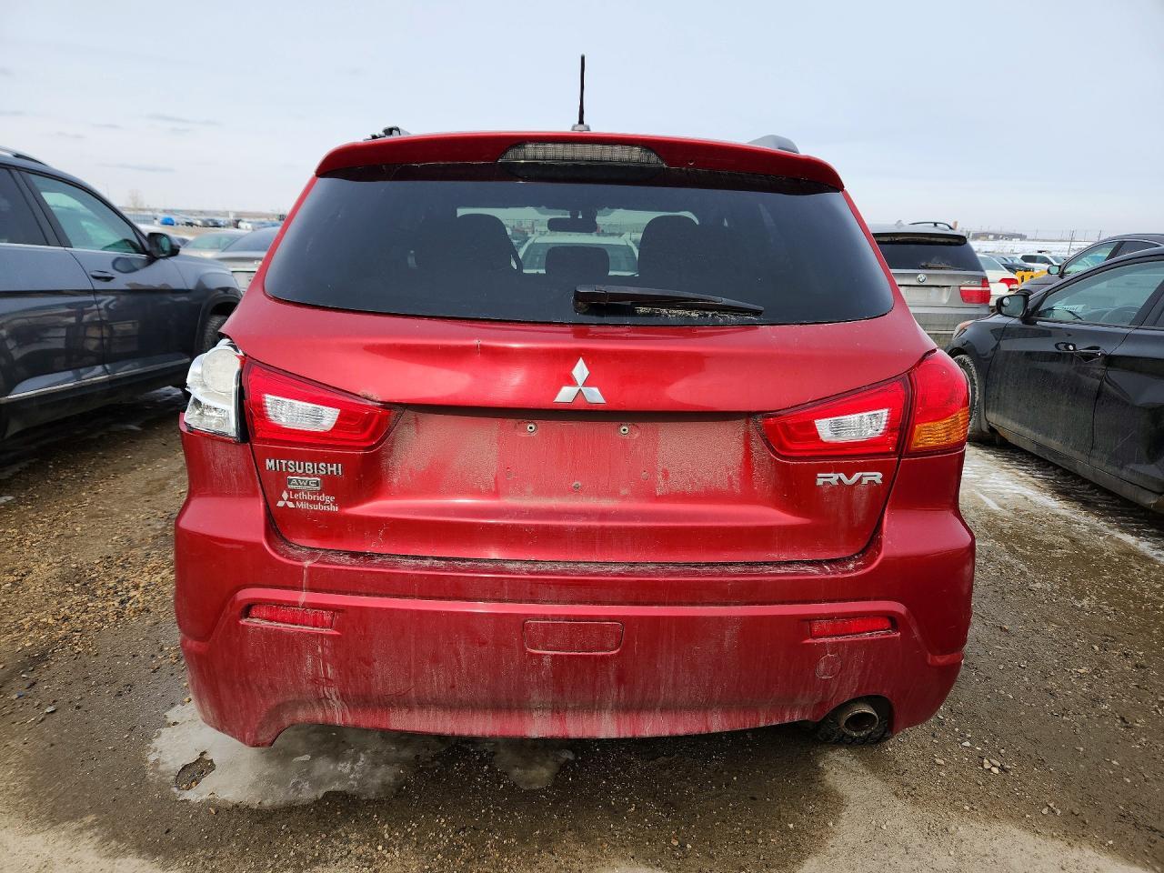 2011 MITSUBISHI RVR