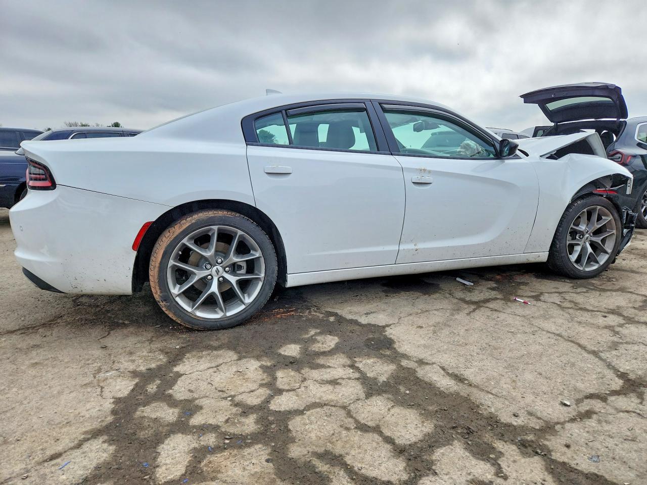 2023 DODGE CHARGER