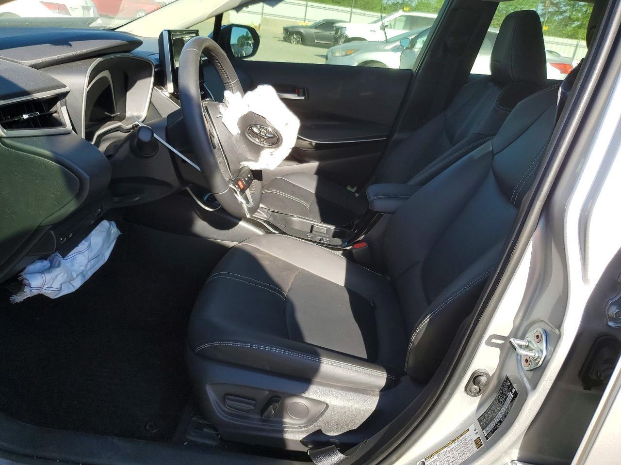 2024 TOYOTA COROLLA