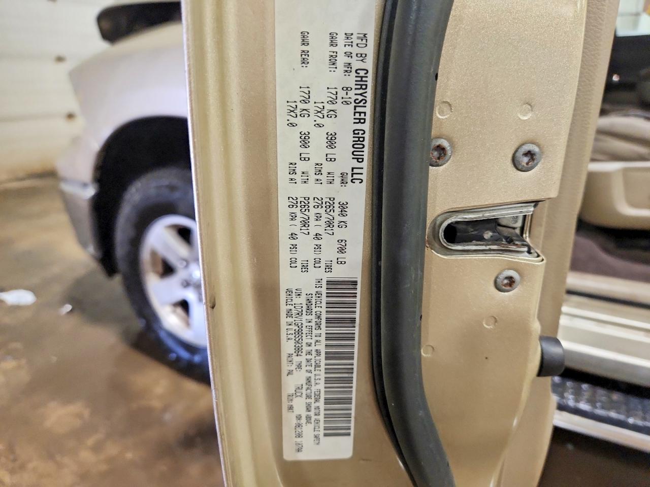 2011 DODGE RAM 1500