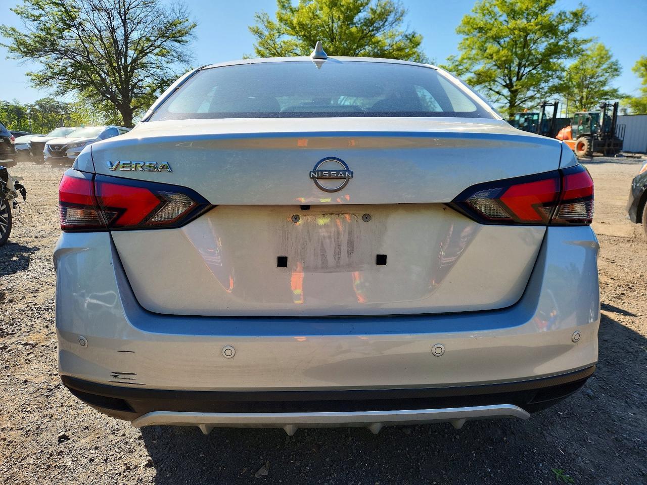 2025 NISSAN VERSA