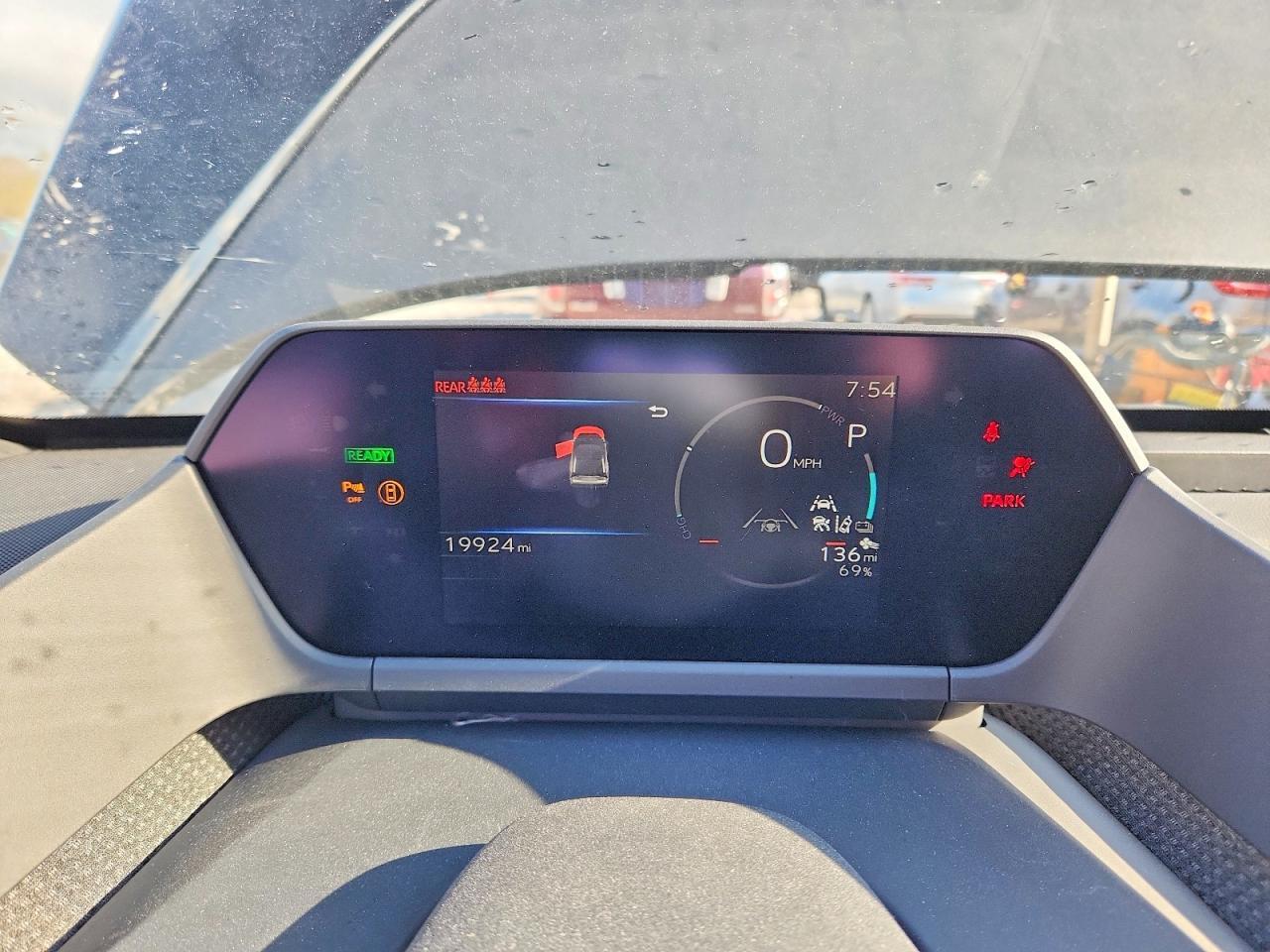 2025 SUBARU Solterra