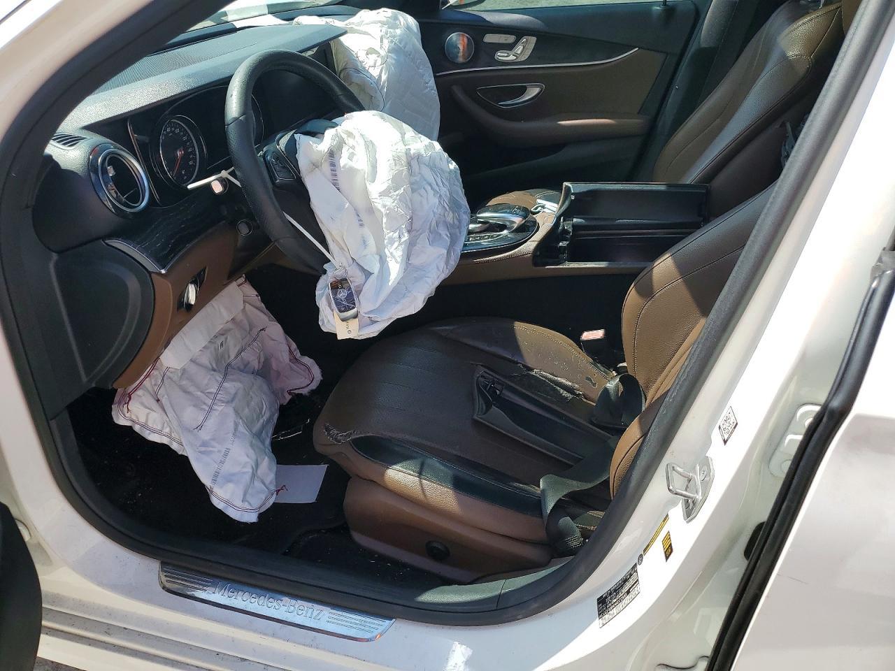 2017 MERCEDES-BENZ E-Class
