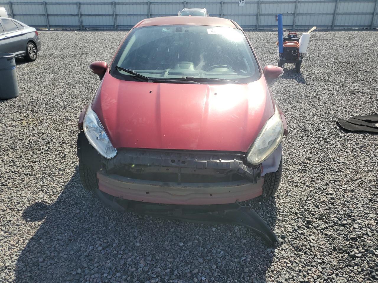 2014 FORD Fiesta