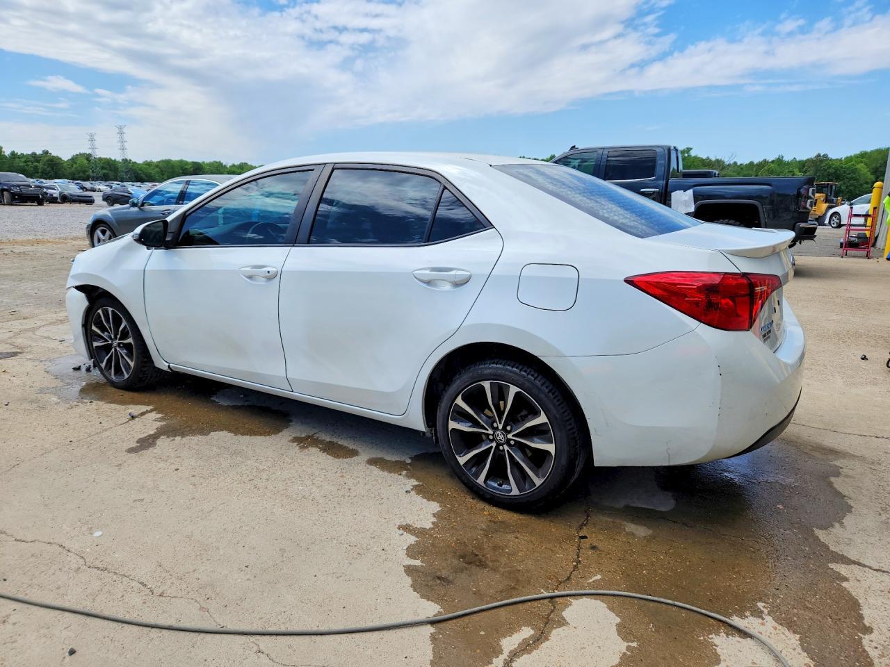 2018 TOYOTA COROLLA