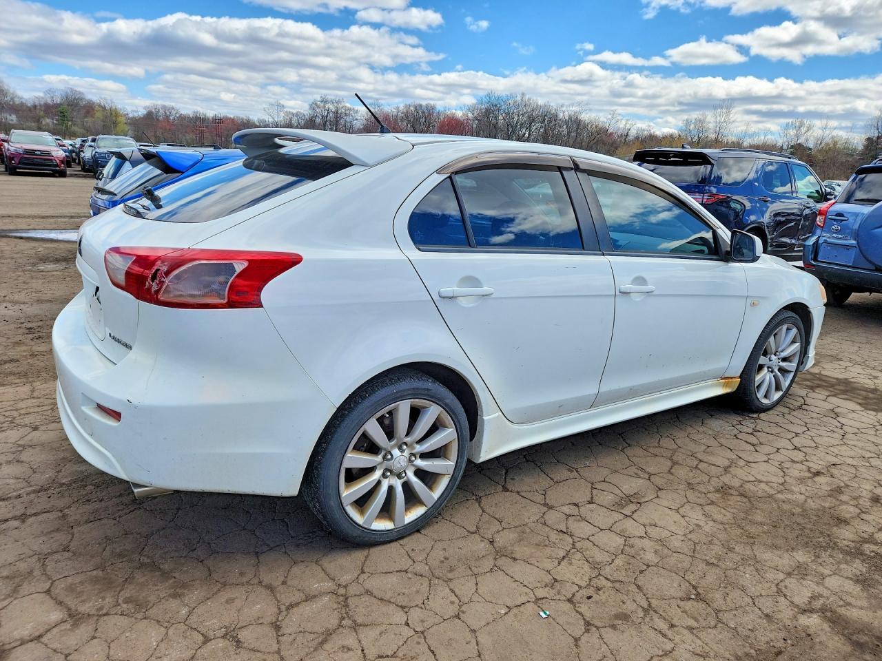 2010 MITSUBISHI LANCER