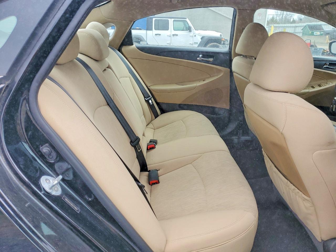 2012 HYUNDAI SONATA