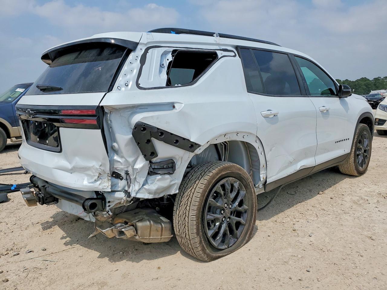 2026 CHEVROLET TRAVERSE