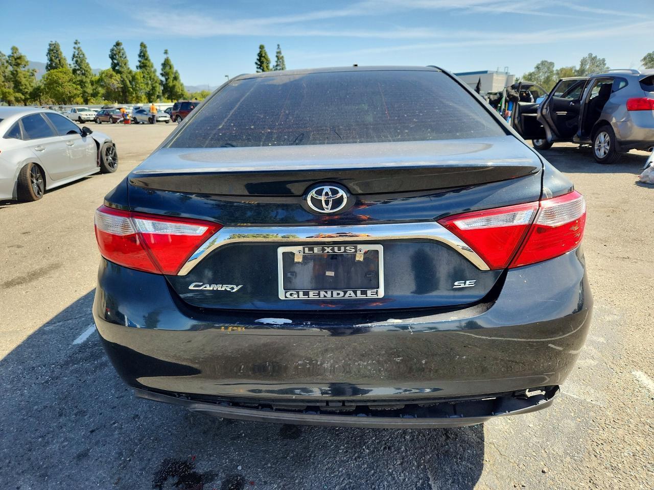 2016 TOYOTA CAMRY