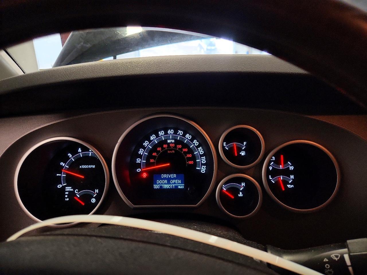 2011 TOYOTA Sequoia