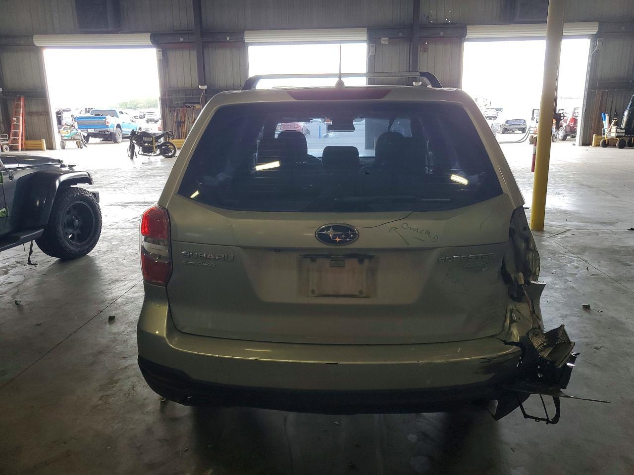 2015 SUBARU FORESTER