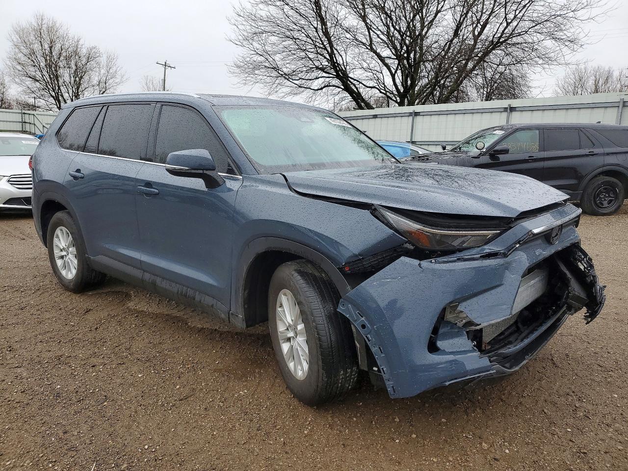 2024 TOYOTA HIGHLANDER