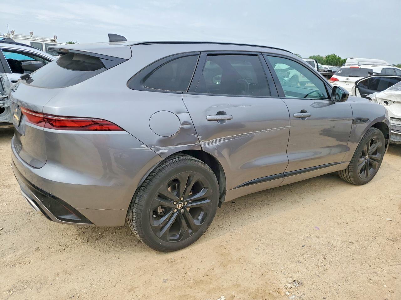 2024 JAGUAR F-Pace