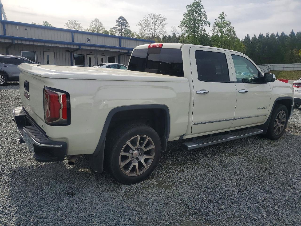 2017 GMC Sierra