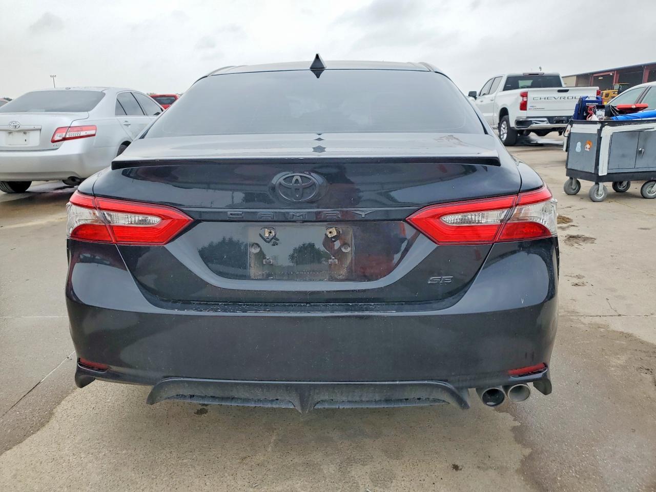 2018 TOYOTA CAMRY