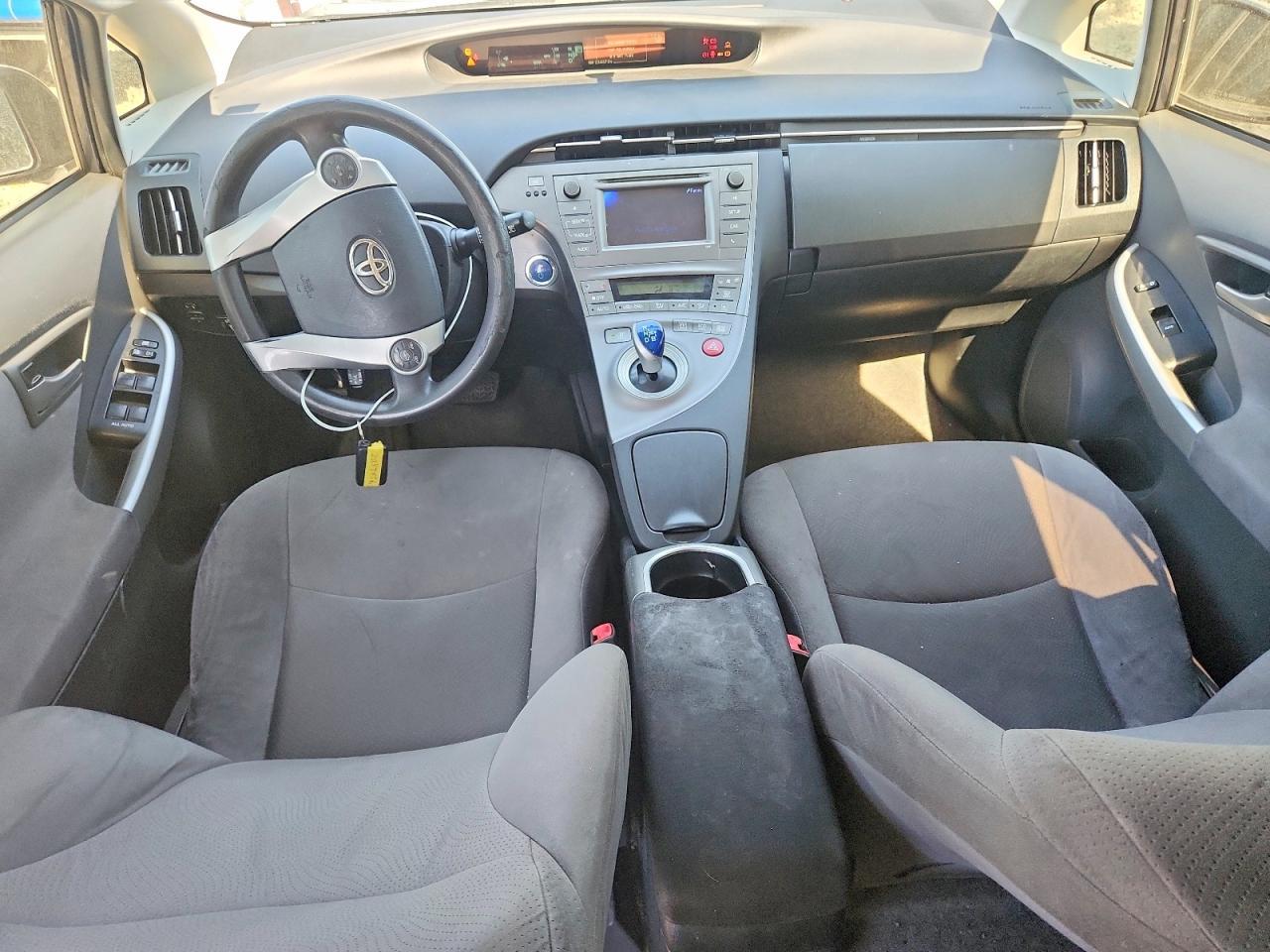 2012 TOYOTA PRIUS