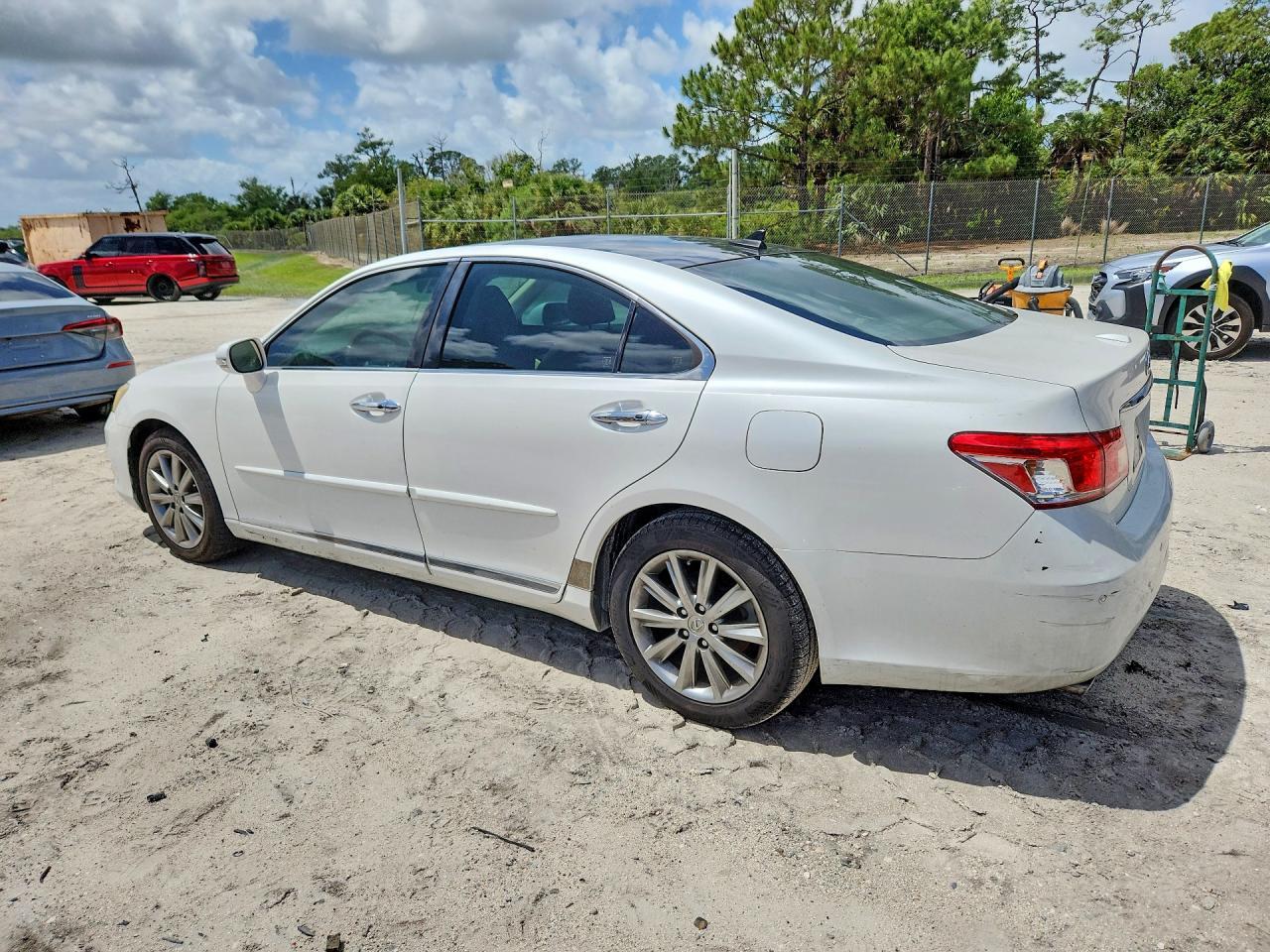 2011 LEXUS ES 350
