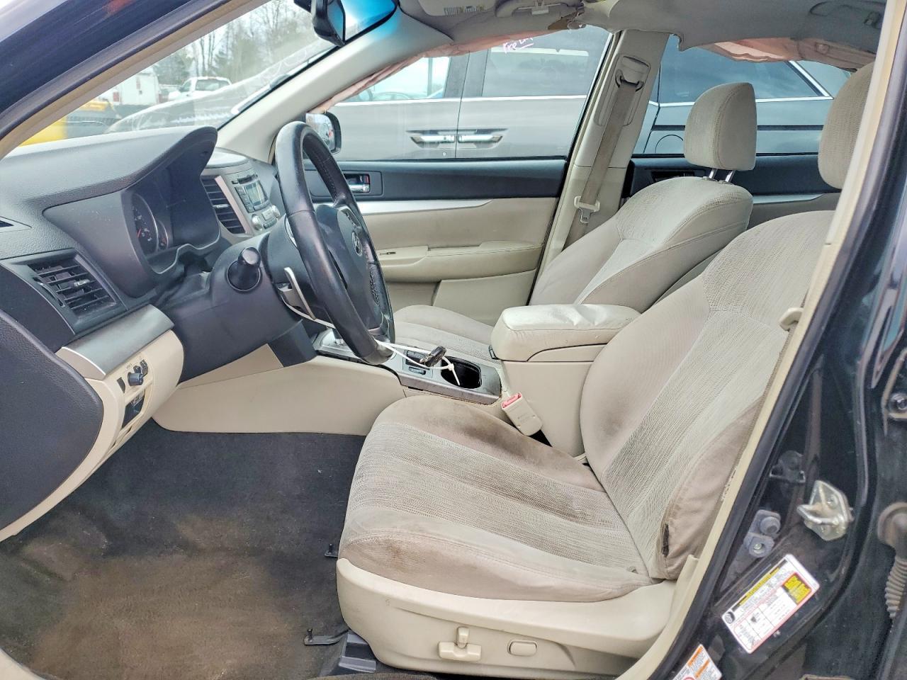 2013 SUBARU Legacy