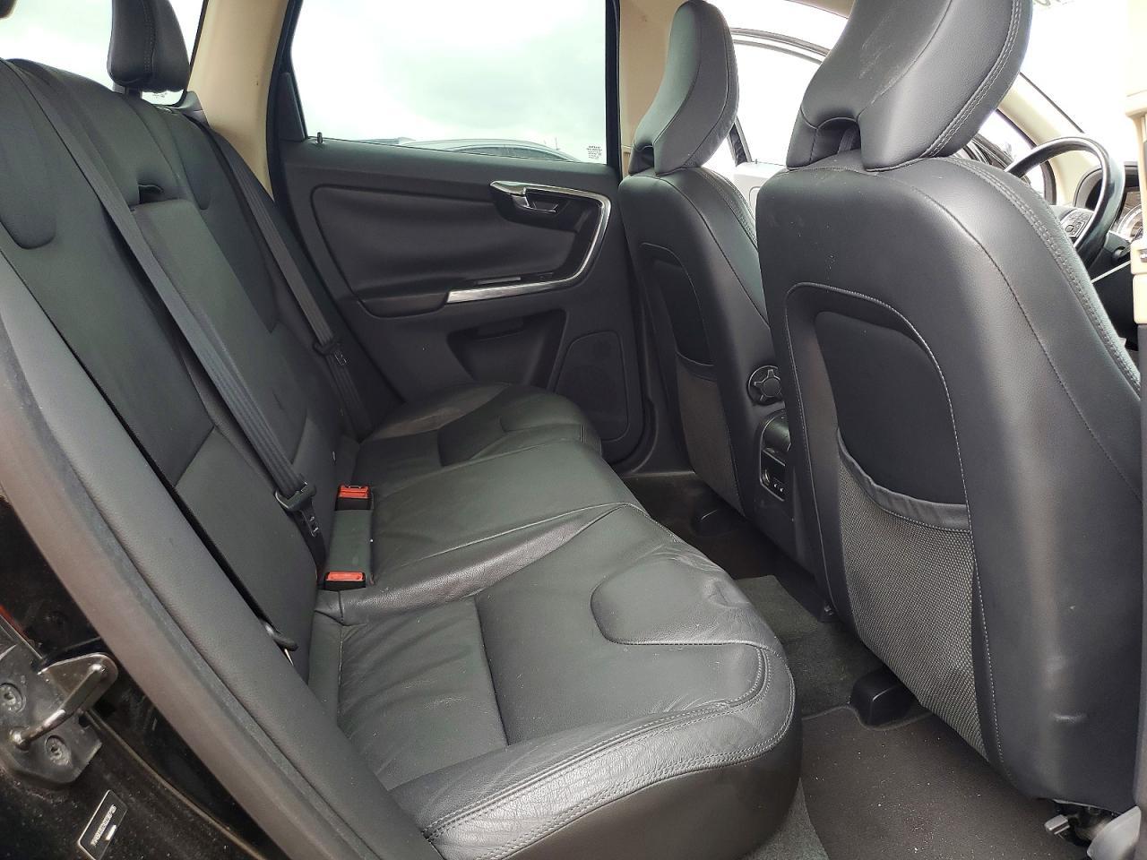 2013 VOLVO XC60