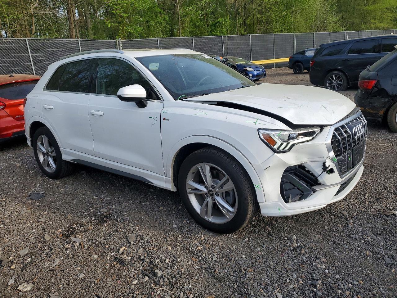 2024 AUDI Q3