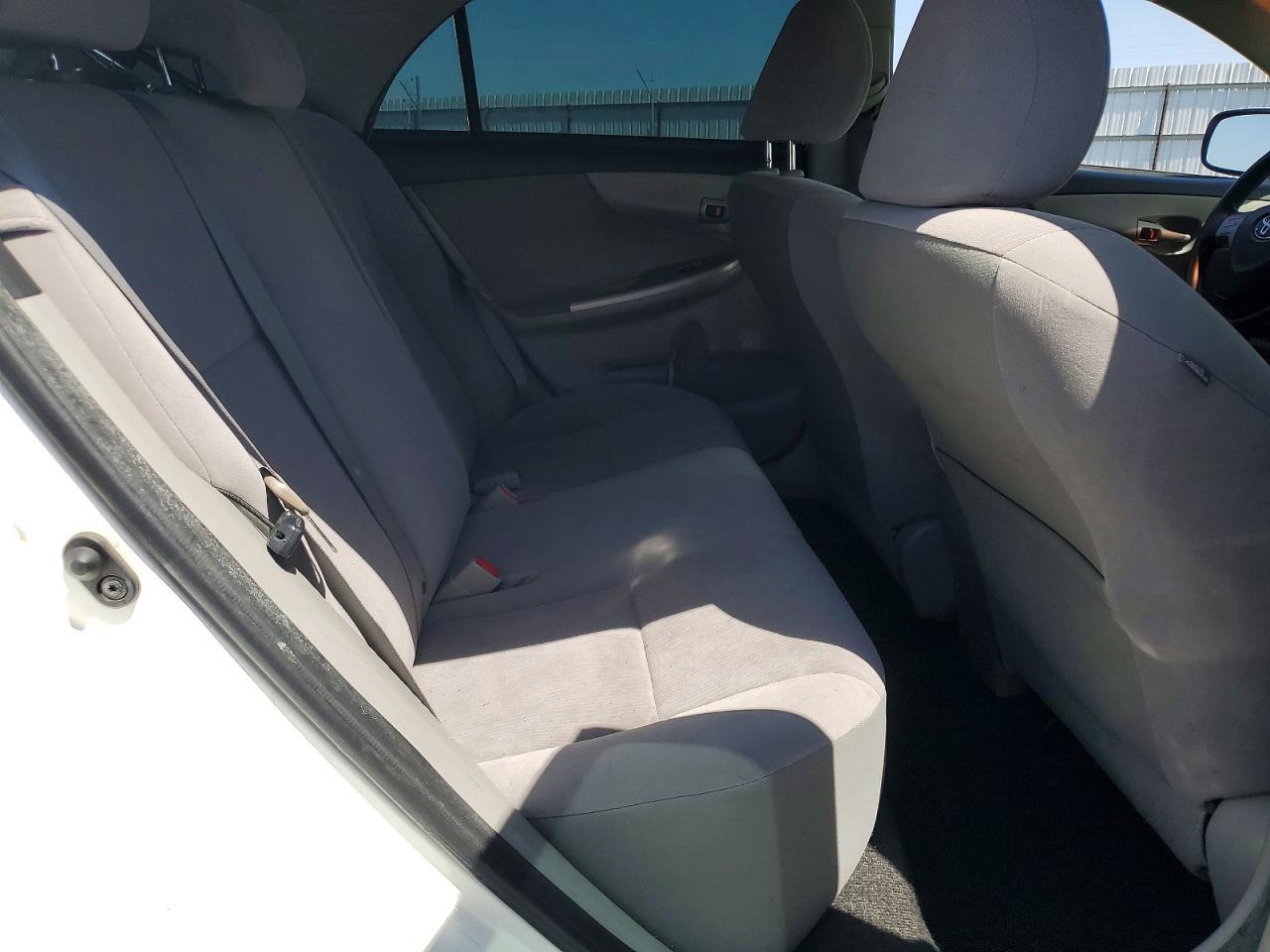 2012 TOYOTA COROLLA