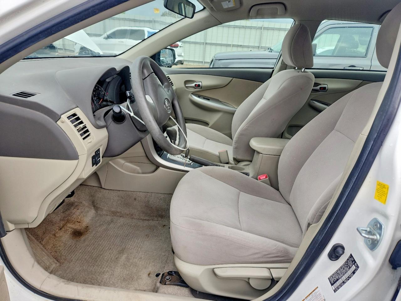 2010 TOYOTA COROLLA